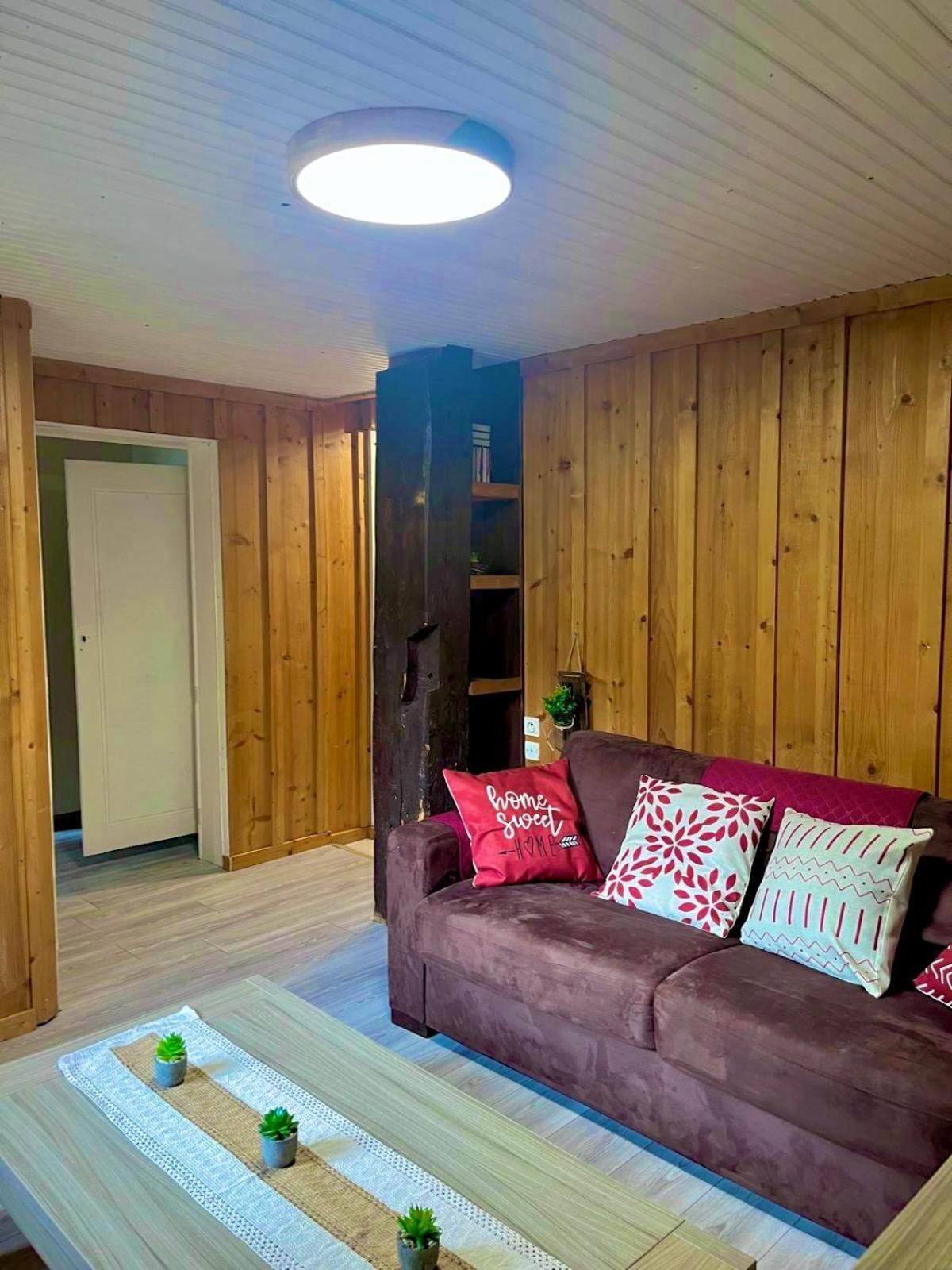Appartement Dans Maison Familiale Bellevaux Luaran gambar