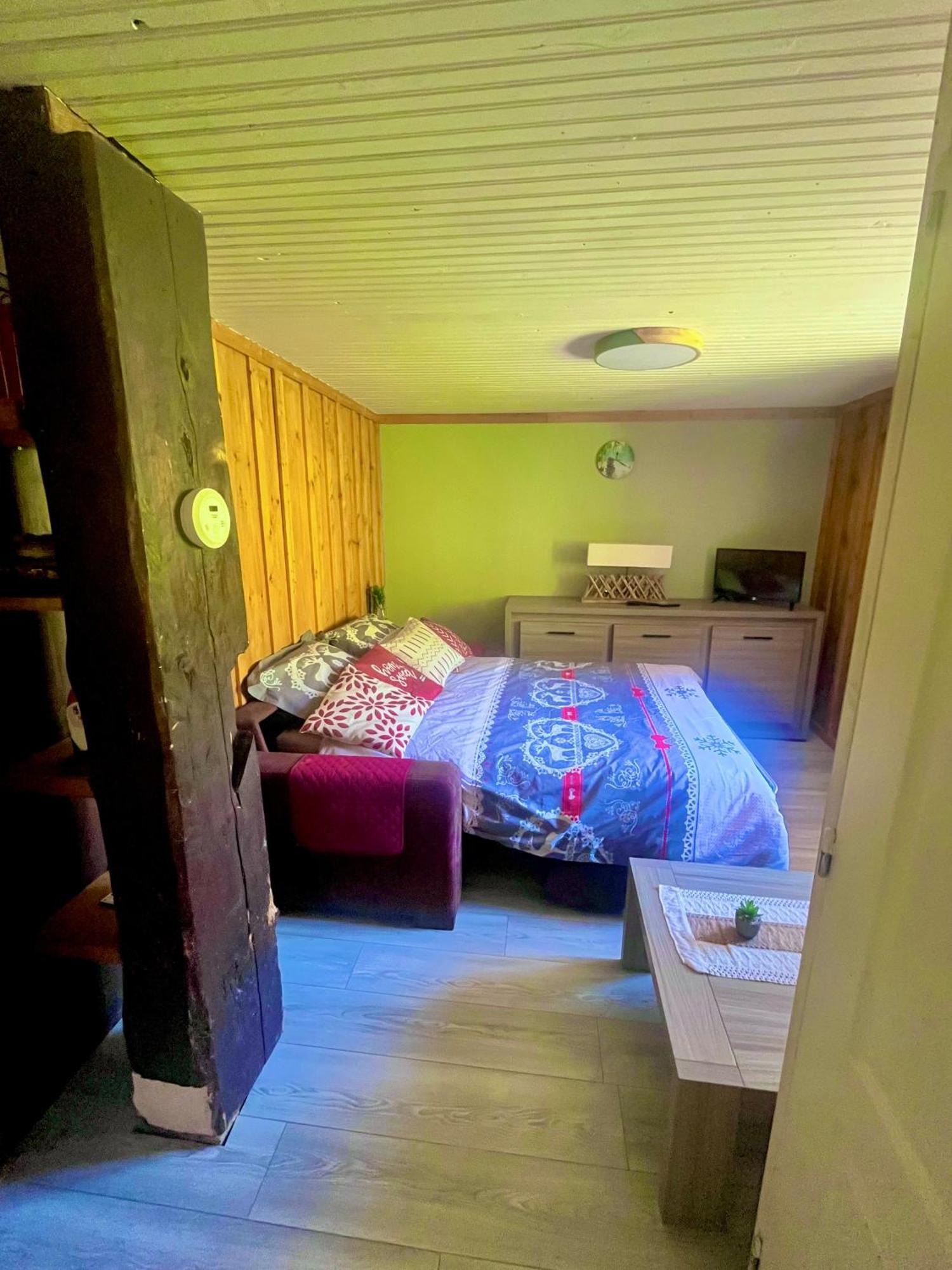 Appartement Dans Maison Familiale Bellevaux Luaran gambar